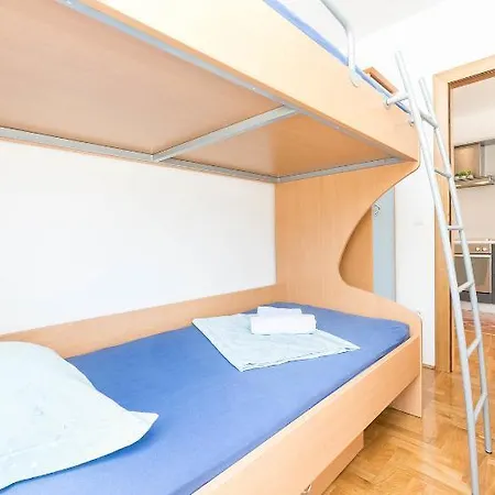 Spacious Apartamento Krvavica